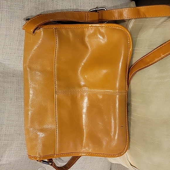 Giani Bernini leather shoulder bag euc - Picture 2 of 6